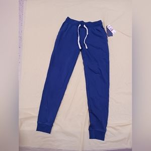 Vineyard Vines